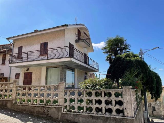 Villa Indipendente in vendita a Piemonte, Alessandria