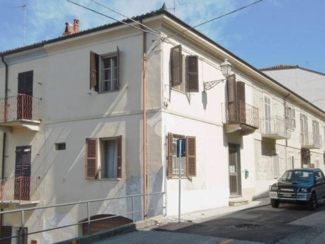 Villa Indipendente in vendita a Piemonte, Alessandria