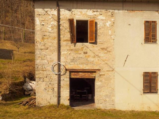 Villa Indipendente in vendita a Unione dei comuni del Distretto Ceramico, Frassinoro