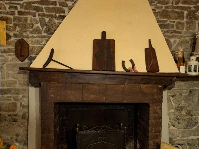 Villa Indipendente in vendita a Unione dei comuni del Distretto Ceramico, Frassinoro