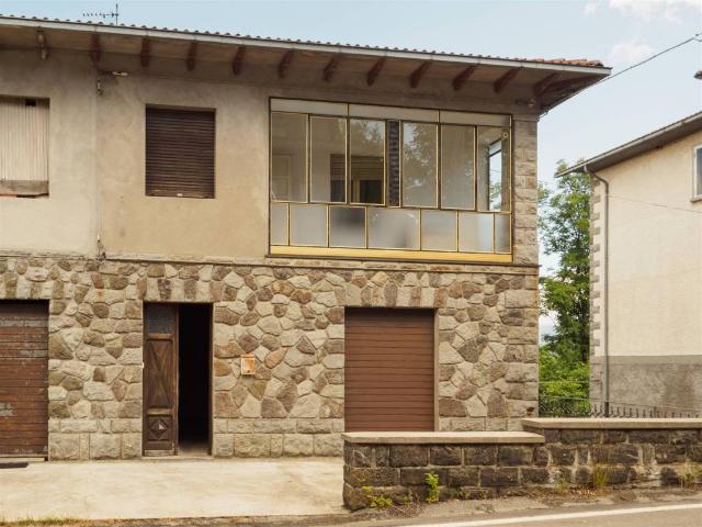 Villa Indipendente in vendita a Unione dei comuni del Distretto Ceramico, Frassinoro
