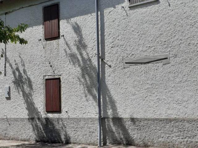 Villa Indipendente in vendita a Unione dei comuni del Distretto Ceramico, Frassinoro