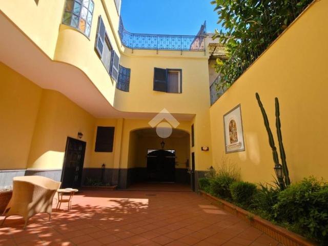 Villa Indipendente in vendita a Sepano, Frattamaggiore