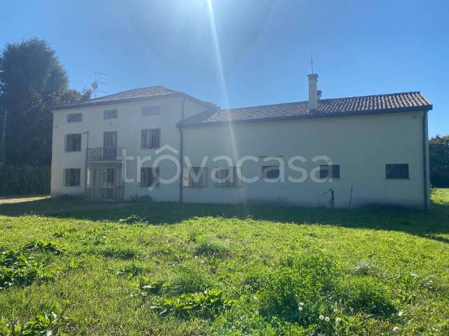Villa Indipendente in vendita a Santa Giustina In Colle, Veneto