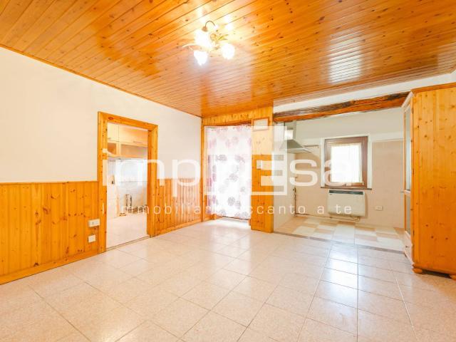 Villa Indipendente in vendita a Fregona, Veneto