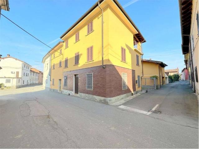 Villa Indipendente in vendita a Piemonte, Alessandria