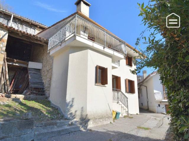 Villa Indipendente in vendita a Frisanco, Friuli-Venezia Giulia