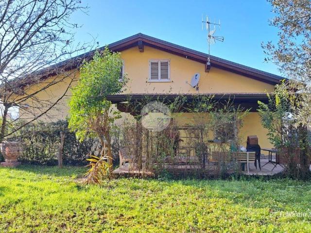Villa Indipendente in vendita a Corso Lazio, Frosinone