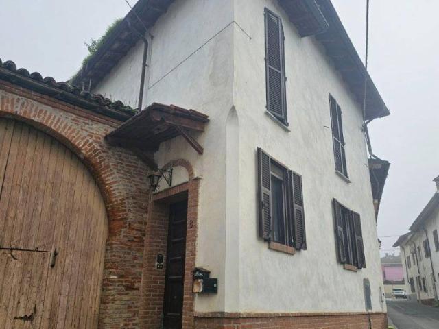 Villa Indipendente in vendita a Piemonte, Alessandria