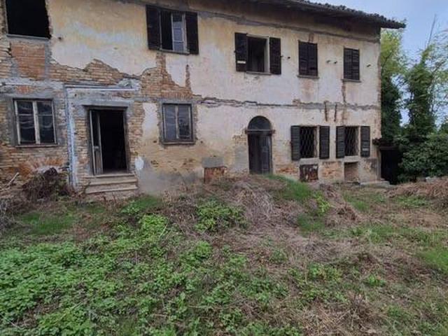 Villa Indipendente in vendita a Fubine Monferrato, Alessandria