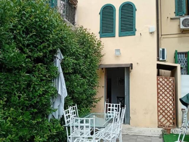 Villa Indipendente in vendita a Unione dei Comuni Circondario dell'Empolese Valdelsa, Fucecchio