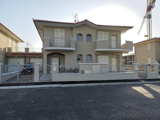 Villa Indipendente in vendita a Unione dei Comuni Circondario dell'Empolese Valdelsa, Fucecchio
