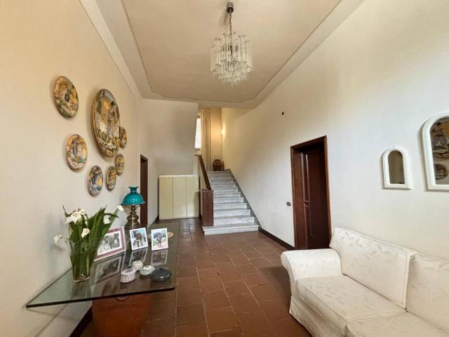 Villa Indipendente in vendita a Unione dei Comuni Circondario dell'Empolese Valdelsa, Fucecchio