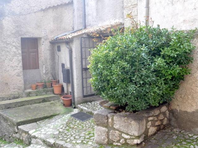 Villa Indipendente in vendita a Fumone, Lazio