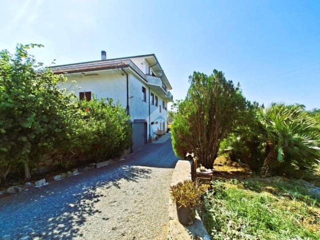Villa Indipendente in vendita a Fuscaldo Marina, Calabria