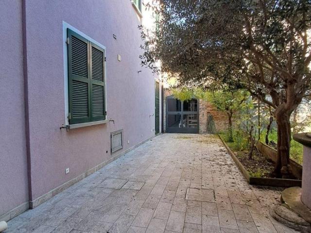 Villa Indipendente in vendita a Fusignano, Ravenna