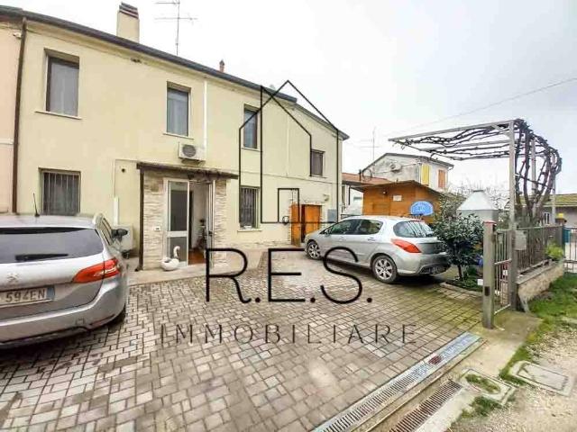 Villa Indipendente in vendita a Unione dei comuni della Bassa Romagna, Fusignano