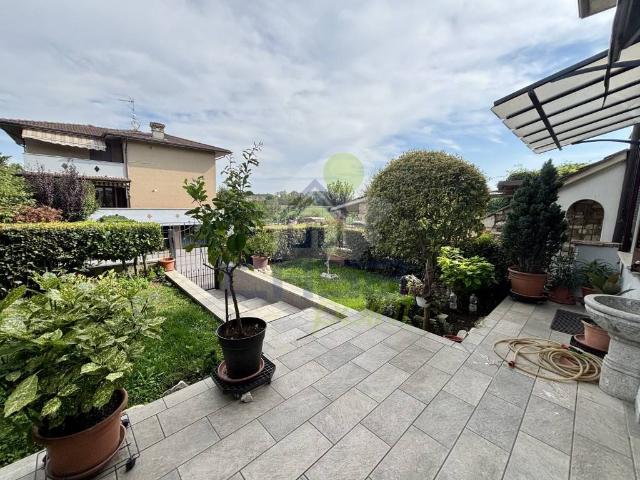 Appartamento in vendita a Binanuova, Lombardia