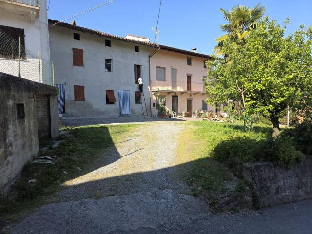 Villa Indipendente in vendita a Piemonte, Alessandria