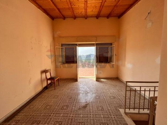 Villa Indipendente in vendita a Gaggi, Sicilia