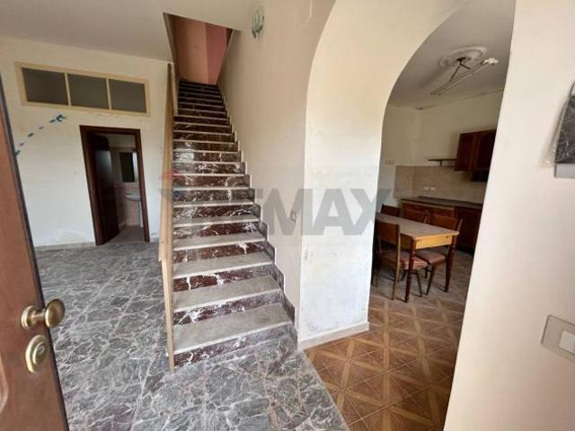 Villa Indipendente in vendita a Gaggi, Sicilia