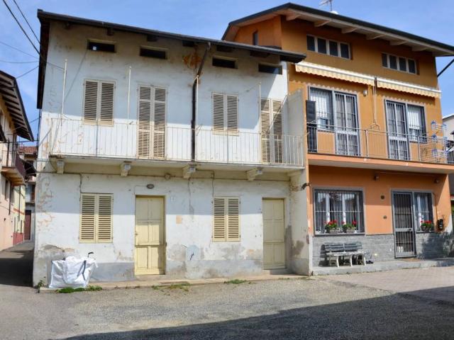 Villa Indipendente in vendita a Piemonte, Biella