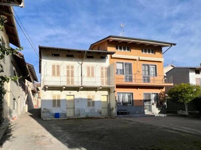 Villa Indipendente in vendita a Piemonte, Biella