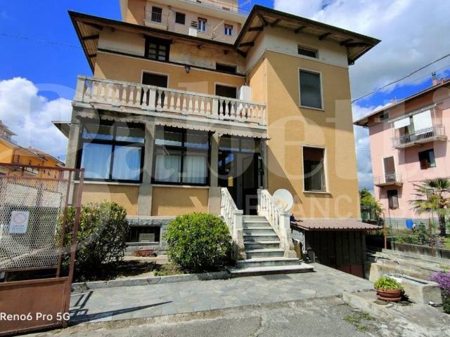 Villa Indipendente in vendita a Piemonte, Biella