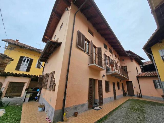 Villa Indipendente in vendita a Piemonte, Biella