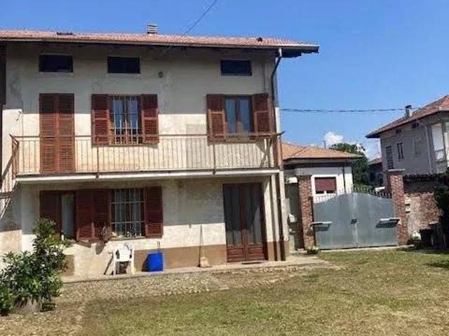 Villa Indipendente in vendita a Piemonte, Biella