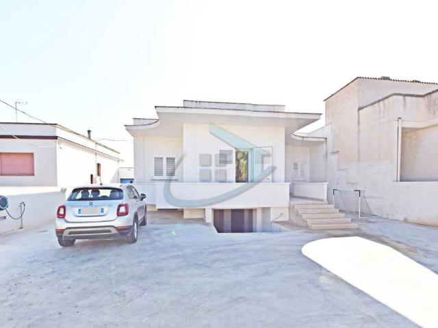 Villa Indipendente in vendita a Puglia, Lecce