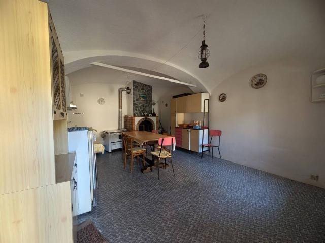 Villa Indipendente in vendita a Piemonte, Cuneo