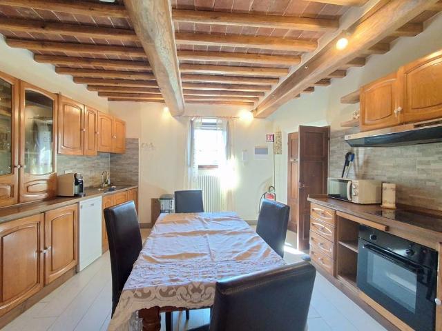 Villa Indipendente in vendita a Gaiole In Chianti, Toscana