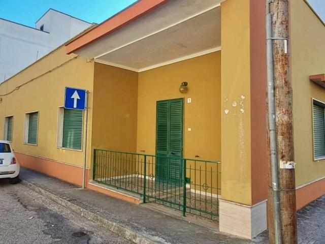 Villa Indipendente in vendita a Puglia, Lecce