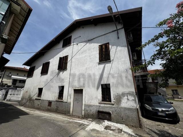 Villa Indipendente in vendita a Caiello, Gallarate