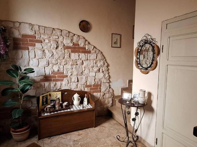 Villa Indipendente in vendita a Unione Comuni Garfagnana, Gallicano
