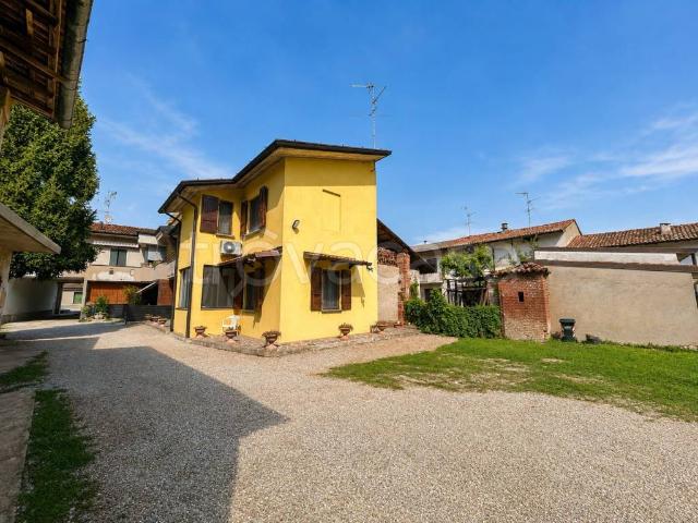 Villa Indipendente in vendita a Gallignano, Soncino