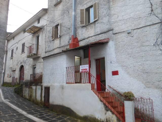 Villa Indipendente in vendita a Galluccio, Campania