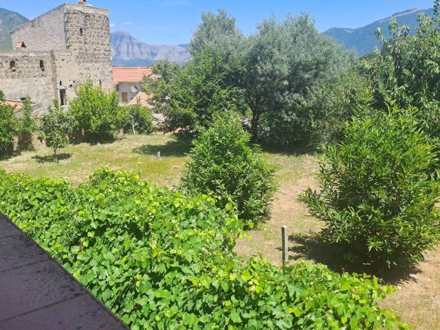 Villa Indipendente in vendita a Galluccio, Campania
