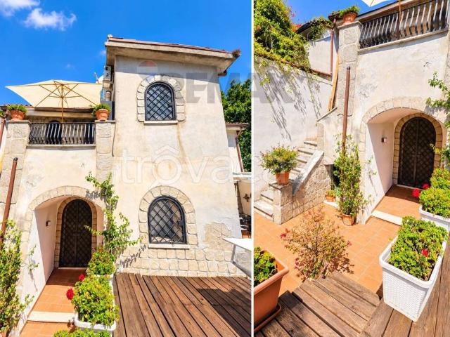 Villa Indipendente in vendita a San Clemente, Galluccio