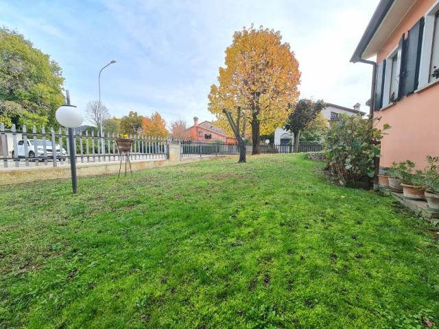 Villa Indipendente in vendita a Galzignano Terme, Padova