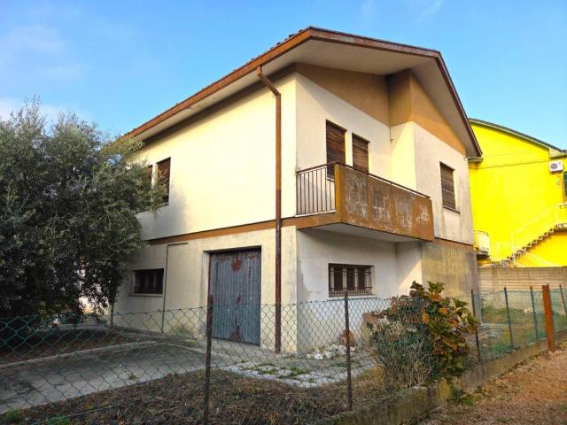 Villa Indipendente in vendita a Galzignano Terme, Veneto