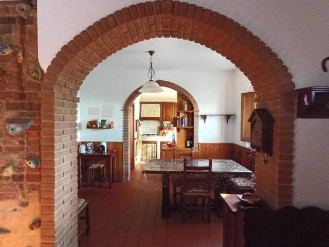 Villa Indipendente in vendita a Unione dei Comuni Circondario dell'Empolese Valdelsa, Gambassi Terme