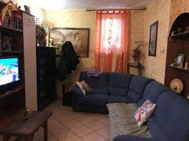 Villa Indipendente in vendita a Gambolò, Lombardia