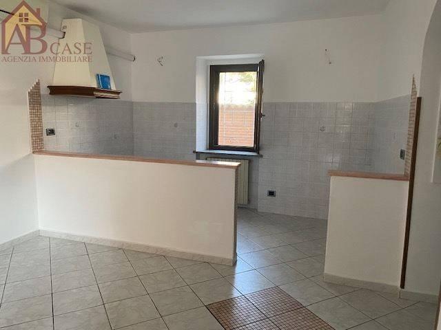 Villa Indipendente in vendita a Gambolò, Lombardia