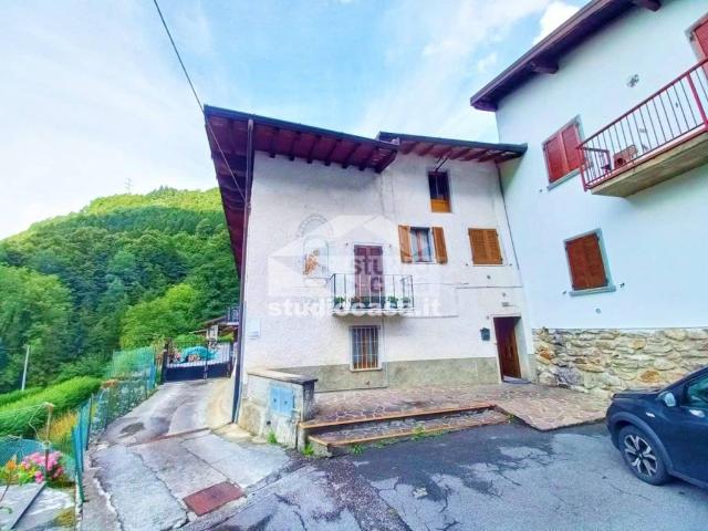 Villa Indipendente in vendita a Gandellino, Lombardia