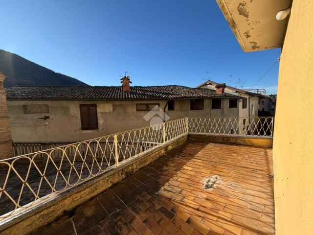Villa Indipendente in vendita a Cirano, Gandino