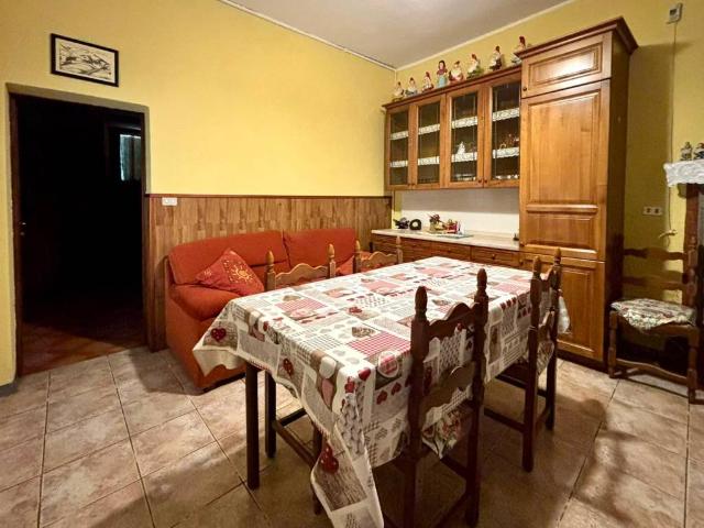 Villa Indipendente in vendita a Cirano, Gandino