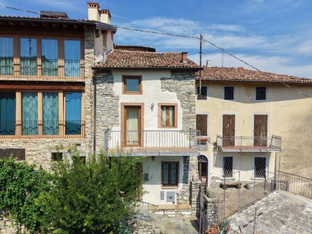 Villa Indipendente in vendita a Gandosso, Lombardia