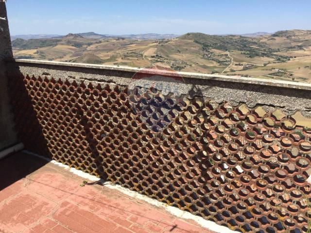 Villa Indipendente in vendita a Gangi, Sicilia